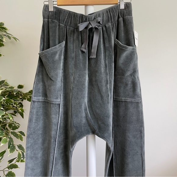 NEW Free People In The Slick Of It Harem Pants - Picture 13 of 15